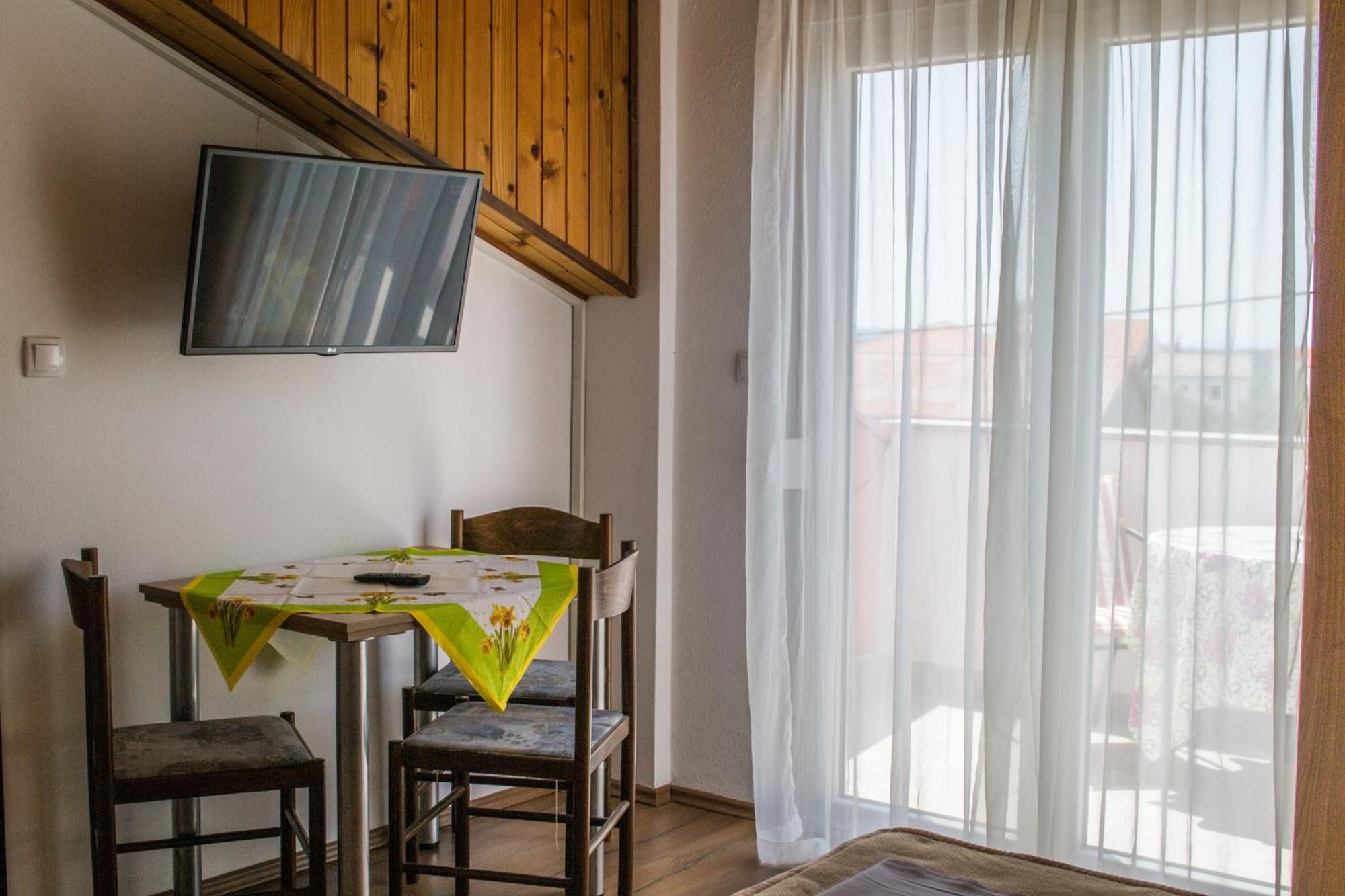 Ferienwohnung Javoran Zvonko Banjol 690A Exterior foto